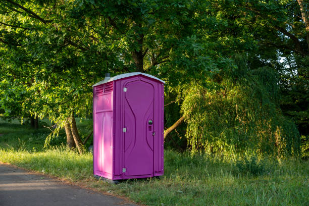 Porta potty delivery and setup in Russells Point, OH